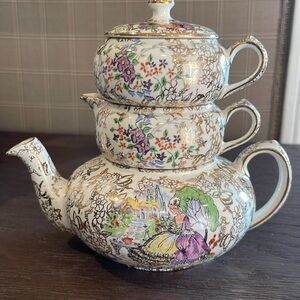 Lord Nelson Ware Pompadour teapot Stacked